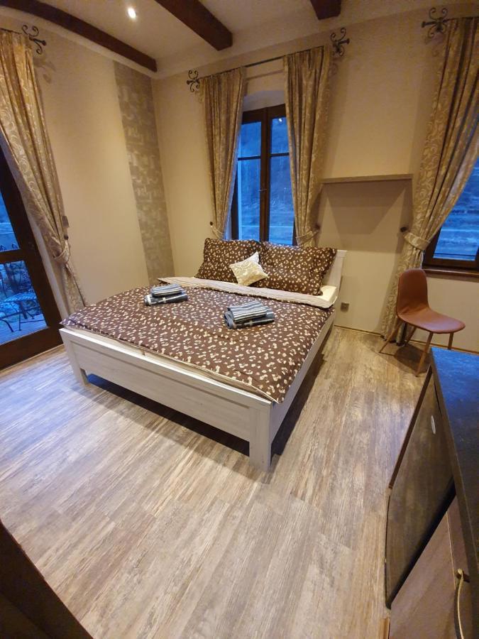 Apartament Labsky Dvur Hřensko Zewnętrze zdjęcie